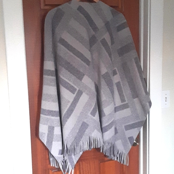 ESTUDIO wrap - Picture 3 of 3